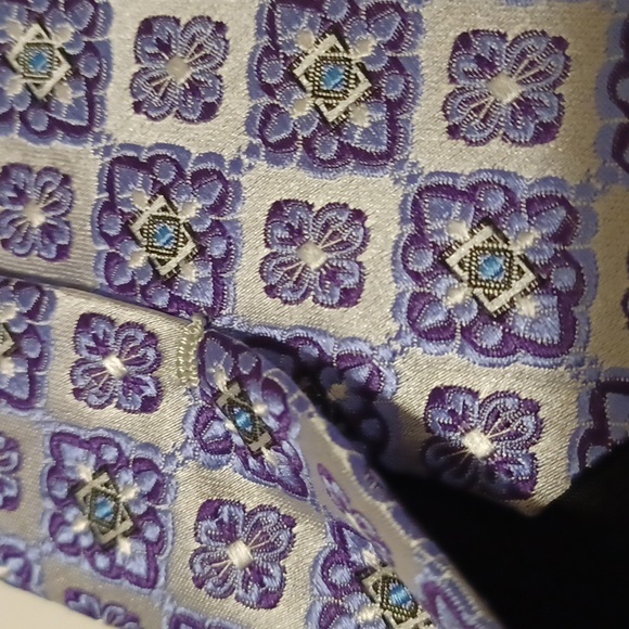 FRATELLI MODA Men's 100% Silk Tie. - Picture 5 of 10